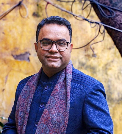 পালাগানের লড়াই ও স্রষ্টার কাছে ভক্তের অনুযোগ!