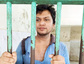 রুমমেটকে ছুরিকাঘাত : জালালের বিরুদ্ধে হত্যাচেষ্টা মামলা