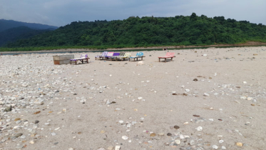 ‘সাদা পাথর’ কান্ড