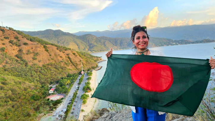 ১৮০তম দেশ ভ্রমণে বাংলাদেশের নাজমুন নাহার