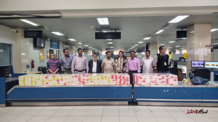 শাহ্ আমানতে ৮০০ কার্টন বিদেশী সিগারেট জব্দ