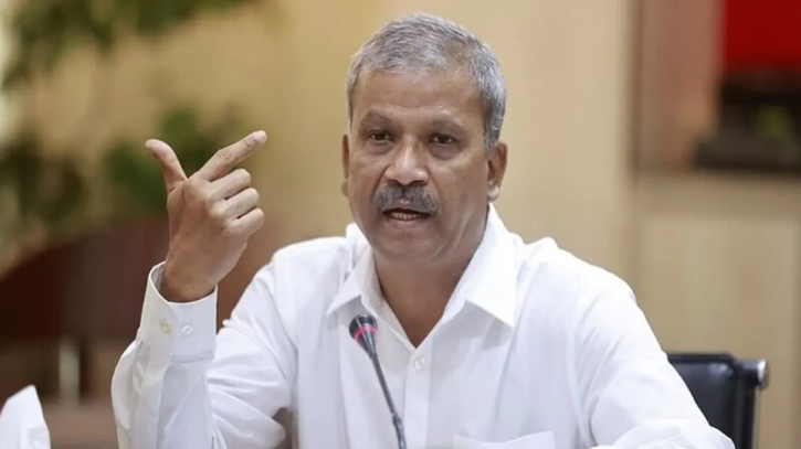 আসিফ নজরুলের ‘মিথ্যে বনাম সত্য’