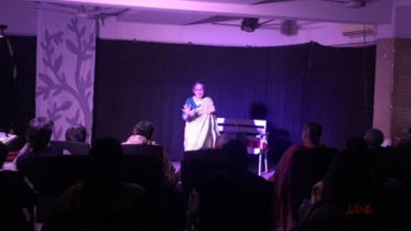 মহিলা পরিষদের উদ্যোগে প্রদর্শিত হলো একক নাটক ‘গোধুলিবেলায়’