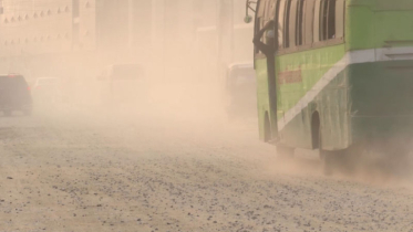 ঢাকার বাতাস ‘খুব অস্বাস্থ্যকর’, বায়ুদূষণে বিশ্বের দ্বিতীয় শহর