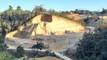 রাঙামাটিতে পাহাড় কাটায় হাইকোর্টের নিষেধাজ্ঞা