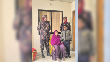 ভারতীয় নারী সোনালীকে বিএসএফের কাছে বিজিবির হস্তান্তর 