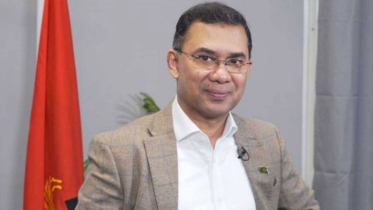 এরশাদ গণতান্ত্রিক প্রতিষ্ঠানগুলোকে ধ্বংসস্তুপে পরিণত করেন