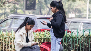 নতুন স্মার্টফোনে বাধ্যতামূলক সরকারী সাইবার সেফটি অ্যাপ