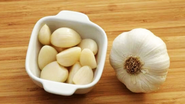 প্রতি রাতে এক কোয়া রসুন খাওয়ার ৫টি উপকার
