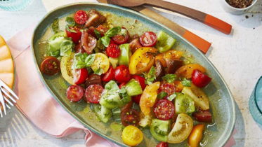 এই শীতে প্রতিদিন টমেটো সালাদ কেন খাবেন? 