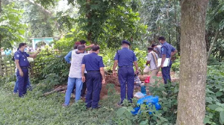 দাফনের দুই মাস পর সৌদি প্রবাসীর মরদেহ উত্তোলন