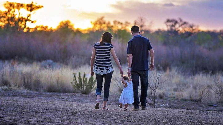 দিনে মাত্র ১০ মিনিট হাসুন, বয়স কমবে! 