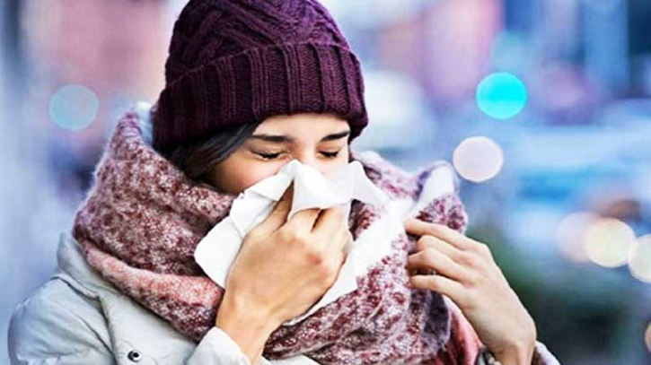 শীতে ‘উইন্টার ভমিটিং ডিজিজ’ : কীভাবে রক্ষা পাবেন