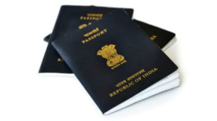 কেন দুর্বল হচ্ছে ভারতীয় পাসপোর্ট?