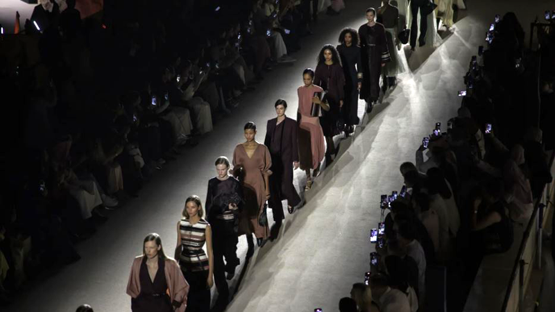 সৌদি আরবের সাংস্কৃতিক পুনর্জাগরণের প্রতীক এই ফ্যাশন উইক। ছবি: রিয়াদ ফ্যাশন উইক-২০২৫ ইন্সটাগ্রাম