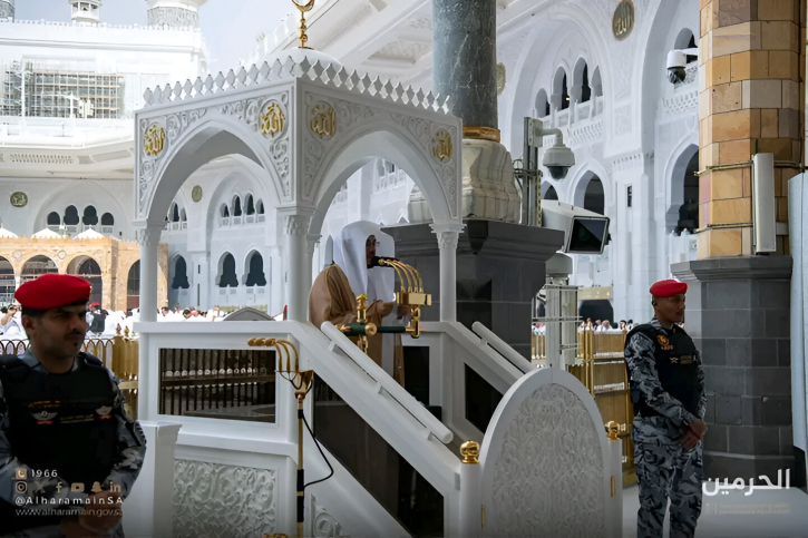 মা-বাবার সঙ্গে সদাচরণ আল্লাহর নৈকট্য অর্জনের মাধ্যম