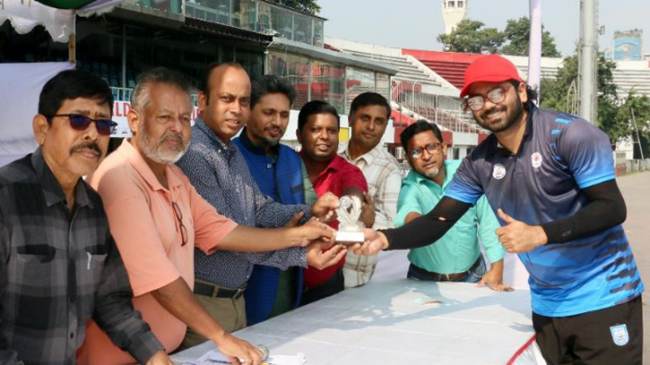 ফাইনালে চ্যানেল ২৪ ও চ্যানেল আই