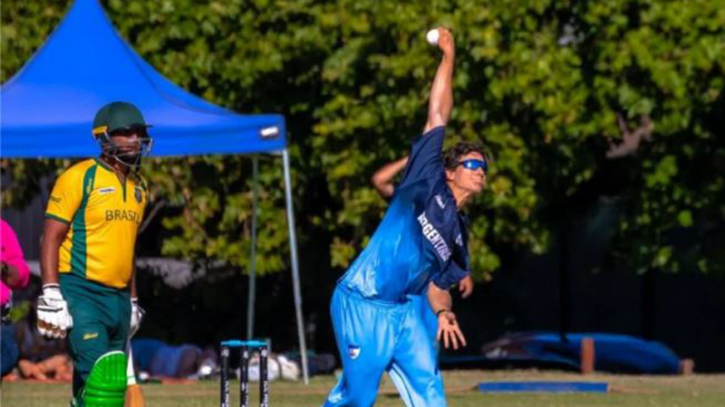 ব্রাজিলকে ৮ উইকেটে উড়িয়ে পাঁচ ম্যাচ সিরিজে এগিয়ে গেল আর্জেন্টিনা