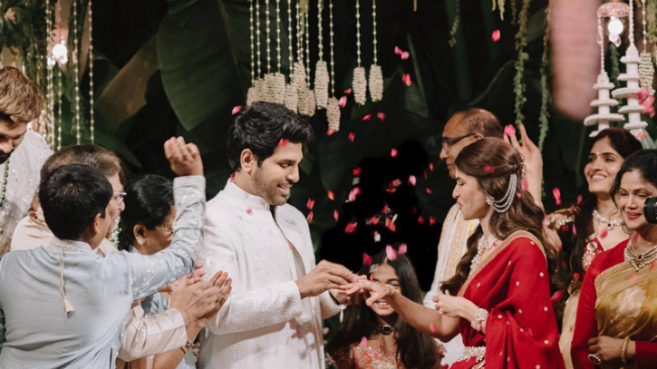 বাগদান সারলেন আল্লু সিরিশ