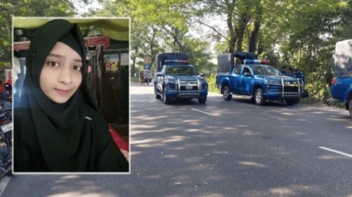 বাসচাপায় কলেজছাত্রী নিহত, ভাঙ্গায় দেড় ঘণ্টা মহাসড়ক অবরোধ