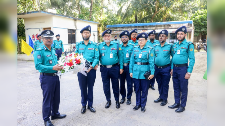 দামপাড়া সেন্ট্রাল রিজার্ভ অফিস বার্ষিক পরিদর্শন করেন সিএমপি কমিশনার 