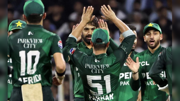 সহজ ম্যাচ কঠিন করে জিতল পাকিস্তান