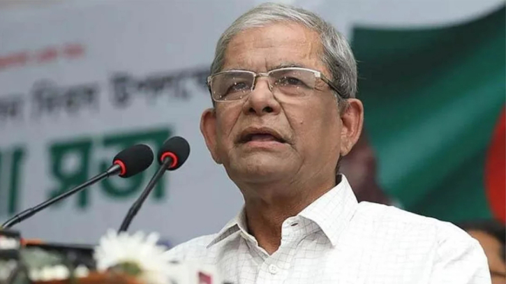 ধর্মীয় অনুভূতি বিক্রি করে দেশটাকে গিলে খাওয়ার চেষ্টা চলছে: ফখরুল