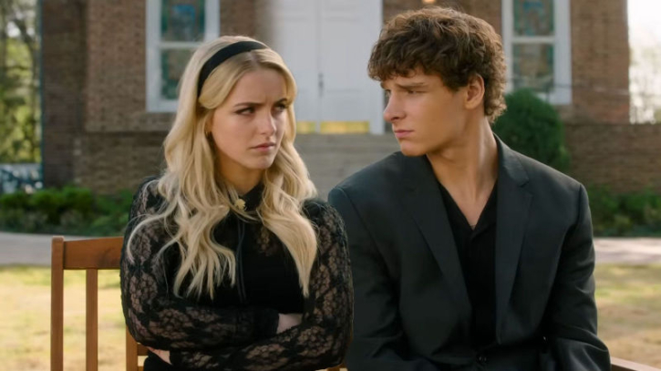 হ্যালোউইনে বক্স অফিসে চমক: শীর্ষে ‘রিগ্রেটিং ইউ’