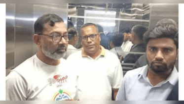 ঢাবির ডেপুটি রেজিস্ট্রারকে শাহবাগ থানায় আটক