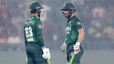 শ্রীলঙ্কাকে উড়িয়ে বছরের শেষ ম্যাচে রেকর্ড গড়ল পাকিস্তান