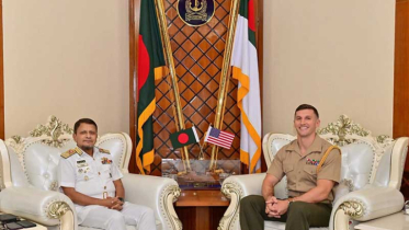 নৌবাহিনী প্রধানের সাথে মার্কিন ডিফেন্স ও মেরিন অ্যাটাশের সৌজন্য