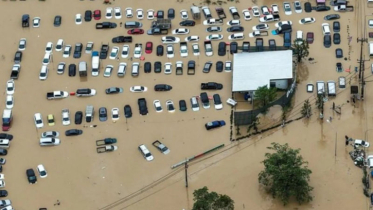 থাইল্যান্ডে ৩০০ বছরে সর্বোচ্চ বৃষ্টি:  মৃত্যু ৩৩ জনের