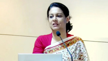 বাসার সামনে ককটেল বিস্ফোরণে ‘আতঙ্কিত নই’—সৈয়দা রিজওয়ানা