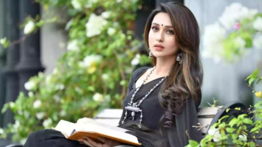 ‘গানের ওপারে’ থেকে আজকের সাফল্যের শিখরে মিমি ‘গানের ওপারে’ থেকে আজকের সাফল্যের শিখরে মিমি