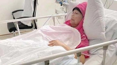 খালেদা জিয়াকে সিঙ্গাপুর বা ইউরোপে নিতে এয়ারঅ্যাম্বুলেন্স প্রস্তুত