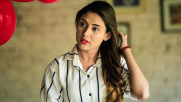 অভিনেত্রী মেহজাবীনের বিরুদ্ধে গ্রেফতারি পরোয়ানা