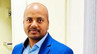 তড়িঘড়ি করে দুই বন্দর বিদেশিদের হাতে কেন?