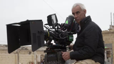 চলে গেলেন ‘জেমস বন্ড’ খ্যাত নির্মাতা লি তামাহরি