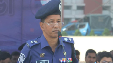 যশোরের সাবেক এসপি প্রলয় কুমারের বিদেশযাত্রায় নিষেধাজ্ঞা