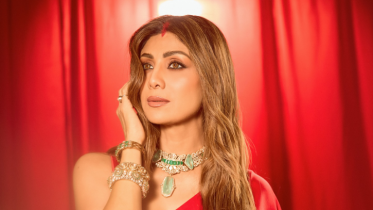 কোর্টের দ্বারস্থ, আইনের পথে হাঁটলেন শিল্পা শেঠি