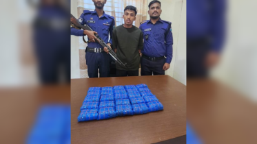 টেকনাফে মুরগির খামার থেকে ৫০ হাজার পিস ইয়াবাসহ যুবক গ্রেপ্তার