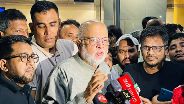 এরশাদ উল্লাহকে দেখতে হাসপাতালে গিয়াস কাদের চৌধুরী