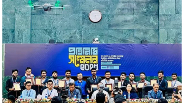 ডাকসুর উদ্যোগে ১৮ হলের প্রতিনিধি সম্মেলন, ‘ফ্যাসিবাদী কাঠামো ভাঙার ঘোষণা’ ডাকসু ভিপির