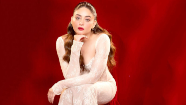 বিবাহবিচ্ছেদের গুঞ্জন উড়িয়ে দিলেন মাহি বিজ