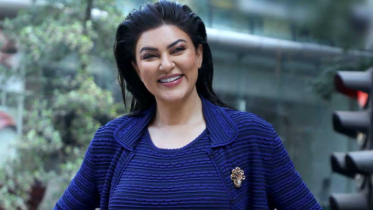 ঘুমিয়ে পড়লে আর জাগতাম না—অ্যাঞ্জিয়োপ্লাস্টি নিয়ে সুস্মিতা