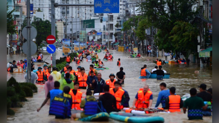 ভয়াবহ বন্যায় নিহত বেড়ে ৬০০, নিখোঁজ বহু