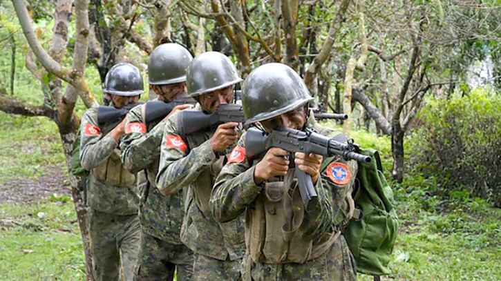 আরও দশ জেলেকে ধরে নিয়ে গেছে ‘আরাকান আর্মি’