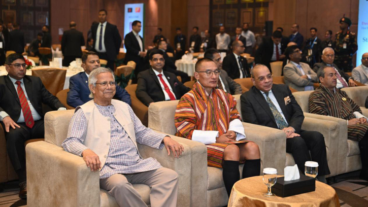 নৈশভোজে পরস্পরের প্রশংসা শেরিং তোবগে-ড. ইউনূসের