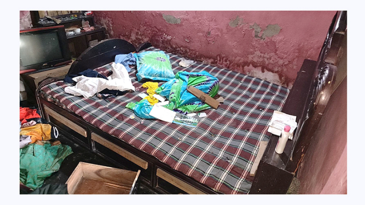 রূপগঞ্জে একই পরিবারের ৪ জনকে কুপিয়ে আহত