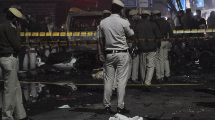 দিল্লি বিস্ফোরণের পর যুক্তরাষ্ট্র-যুক্তরাজ্যের ভ্রমণ সতর্কতা